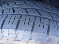 Used 2025  Toyota Tundra 4WD CrewMax 5&period;5' Bed &lpar;Natl&rpar; at CarloanExpress&period;Com near Hampton&comma; VA