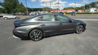 Used 2025  Hyundai Sonata SEL FWD at CarloanExpress&period;Com near Hampton&comma; VA