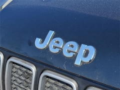 Used 2023  Jeep Renegade Latitude 4x4 at CarloanExpress.Com near Hampton, VA