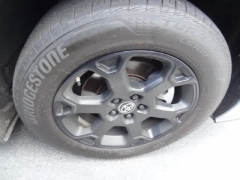 Used 2025  Toyota Sienna AWD 7-Passenger &lpar;Natl&rpar; at CarloanExpress&period;Com near Hampton&comma; VA