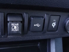 Used 2023  Toyota Tacoma 4WD Limited Double Cab 6ft Bed V6 AT at CarloanExpress&period;Com near Hampton&comma; VA