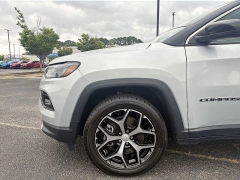 Used 2024  Jeep Compass Limited 4x4 at CarloanExpress&period;Com near Hampton&comma; VA