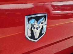 Used 2019  Ram 1500 Classic Tradesman 4x4 Crew Cab 5'7" Box at CarloanExpress&period;Com near Hampton&comma; VA