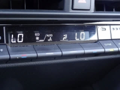 Used 2023  Toyota Crown AWD &lpar;Natl&rpar; at CarloanExpress&period;Com near Hampton&comma; VA