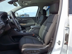 Used 2023  GMC Acadia AWD 4dr SLE at CarloanExpress&period;Com near Hampton&comma; VA