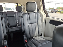 Used 2014  Chrysler Town & Country 4d Wagon Touring at CarloanExpress&period;Com near Hampton&comma; VA
