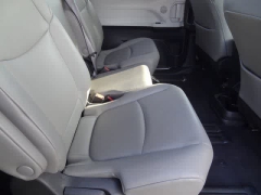 Used 2025  Toyota Sienna XLE FWD &lpar;Natl&rpar; at CarloanExpress&period;Com near Hampton&comma; VA