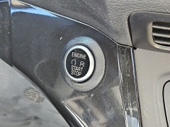 Used 2019  Ford Escape 4d SUV FWD SEL at CarloanExpress&period;Com near Hampton&comma; VA