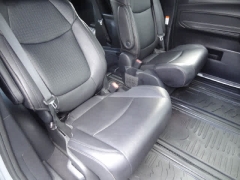 Used 2025  Toyota Sienna AWD 7-Passenger &lpar;Natl&rpar; at CarloanExpress&period;Com near Hampton&comma; VA