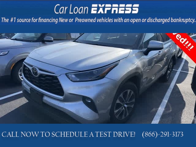 Used 2022  Toyota Highlander XLE AWD at CarloanExpress.Com near Hampton, VA