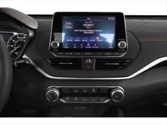 Used 2022  Nissan Altima 2.5 SR Sedan at CarloanExpress.Com near Hampton, VA