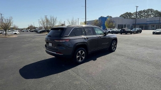 Used 2024  Jeep Grand Cherokee 4xe 4x4 at CarloanExpress&period;Com near Hampton&comma; VA