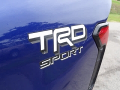 Used 2025  Toyota Tacoma 4WD Hybrid Double Cab Bed AT &lpar;Natl&rpar; at CarloanExpress&period;Com near Hampton&comma; VA