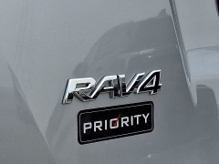 Used 2018  Toyota RAV4 AWD &lpar;Natl&rpar; at CarloanExpress&period;Com near Hampton&comma; VA