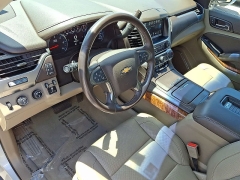 Used 2019  Chevrolet Suburban 4d SUV 4WD Premier at CarloanExpress&period;Com near Hampton&comma; VA