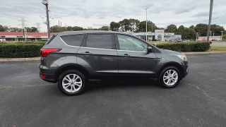 Used 2019  Ford Escape 4d SUV 4WD SE at CarloanExpress.Com near Hampton, VA