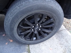 Used 2021  GMC Canyon 4WD Crew Cab 141" Elevation at CarloanExpress.Com near Hampton, VA