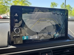 New 2025  Honda Pilot Touring&plus; 2WD at CarloanExpress&period;Com near Hampton&comma; VA