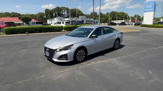 Used 2024  Nissan Altima 2&period;5 SV Sedan at CarloanExpress&period;Com near Hampton&comma; VA