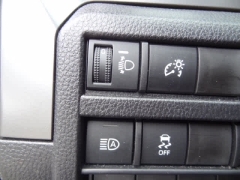 Used 2025  Toyota Tacoma 4WD Double Cab Bed &lpar;Natl&rpar; at CarloanExpress&period;Com near Hampton&comma; VA
