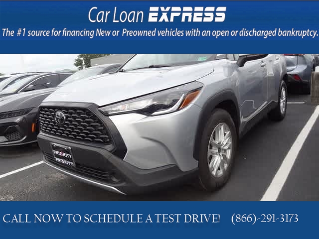 Used 2022  Toyota Corolla Cross LE 2WD at CarloanExpress.Com near Hampton, VA
