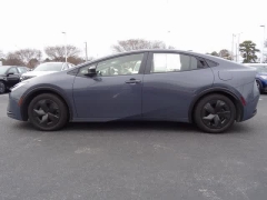 Used 2024  Toyota Prius &lpar;Natl&rpar; at CarloanExpress&period;Com near Hampton&comma; VA