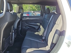 Used 2020  Jeep Grand Cherokee Laredo E 4x4 at CarloanExpress&period;Com near Hampton&comma; VA