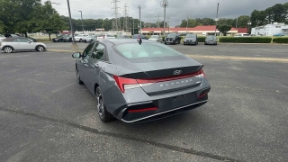 Used 2024  Hyundai Elantra Limited IVT at CarloanExpress&period;Com near Hampton&comma; VA