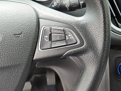 Used 2019  Ford Escape 4d SUV FWD SE at CarloanExpress&period;Com near Hampton&comma; VA