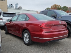 Used 2018  Volkswagen Passat Auto at CarloanExpress&period;Com near Hampton&comma; VA