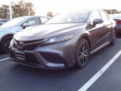 Used 2024  Toyota Camry SE Auto at CarloanExpress&period;Com near Hampton&comma; VA