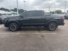 Used 2024  Nissan Titan 4x4 Crew Cab PRO-4X at CarloanExpress&period;Com near Hampton&comma; VA