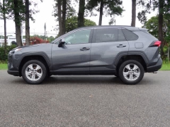Used 2025  Toyota RAV4 XLE FWD at CarloanExpress&period;Com near Hampton&comma; VA