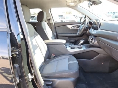 Used 2023  Chevrolet Blazer FWD 4dr LT w&sol;2LT at CarloanExpress&period;Com near Hampton&comma; VA