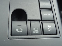 Used 2023  Toyota Highlander FWD &lpar;Natl&rpar; at CarloanExpress&period;Com near Hampton&comma; VA