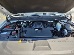 Used 2020  Chevrolet Suburban 4d SUV 4WD LT at CarloanExpress&period;Com near Hampton&comma; VA