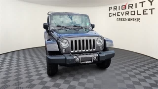 Used 2017  Jeep Wrangler Unlimited 4WD 4dr Sahara at CarloanExpress.Com near Hampton, VA