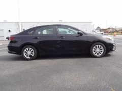 Used 2020  Kia Forte FE Manual at CarloanExpress&period;Com near Hampton&comma; VA