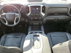 Used 2020  Chevrolet Silverado 1500 4WD Crew Cab 147" RST at CarloanExpress&period;Com near Hampton&comma; VA