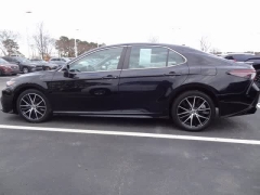 Used 2022  Toyota Camry SE Auto at CarloanExpress&period;Com near Hampton&comma; VA