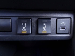 Used 2023  Toyota Corolla Cross XLE 2WD at CarloanExpress.Com near Hampton, VA