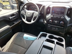 Used 2022  Chevrolet Silverado 2500HD 4WD Crew Cab 172" LT at CarloanExpress&period;Com near Hampton&comma; VA
