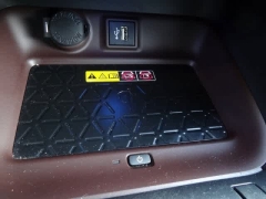 Used 2025  Toyota RAV4 Hybrid Limited AWD at CarloanExpress.Com near Hampton, VA