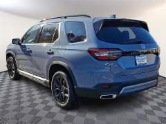 New 2025  Honda Pilot Touring&plus; AWD at CarloanExpress&period;Com near Hampton&comma; VA