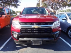 Used 2021  Chevrolet Colorado 4WD Crew Cab 128" Work Truck at CarloanExpress.Com near Hampton, VA