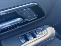 Used 2025  Chevrolet Tahoe 4WD 4dr LT at CarloanExpress&period;Com near Hampton&comma; VA