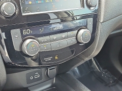 Used 2020  Nissan Rogue FWD SV at CarloanExpress&period;Com near Hampton&comma; VA