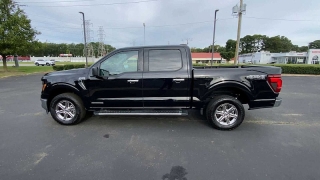 Used 2024  Ford F-150 XLT 4WD SuperCrew 5.5' Box at CarloanExpress.Com near Hampton, VA