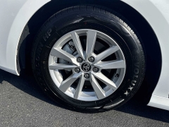 Used 2025  Toyota Camry &lpar;Natl&rpar; at CarloanExpress&period;Com near Hampton&comma; VA