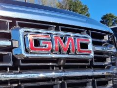Used 2025  GMC Acadia FWD 4dr Elevation at CarloanExpress&period;Com near Hampton&comma; VA